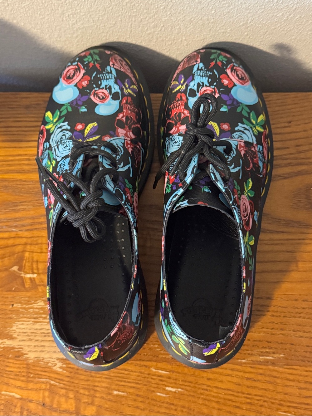 Rare Dr. Martens 1461 Rose Fantasy Skull Floral Oxfords 3-Eye Low Top - Picture 3 of 6